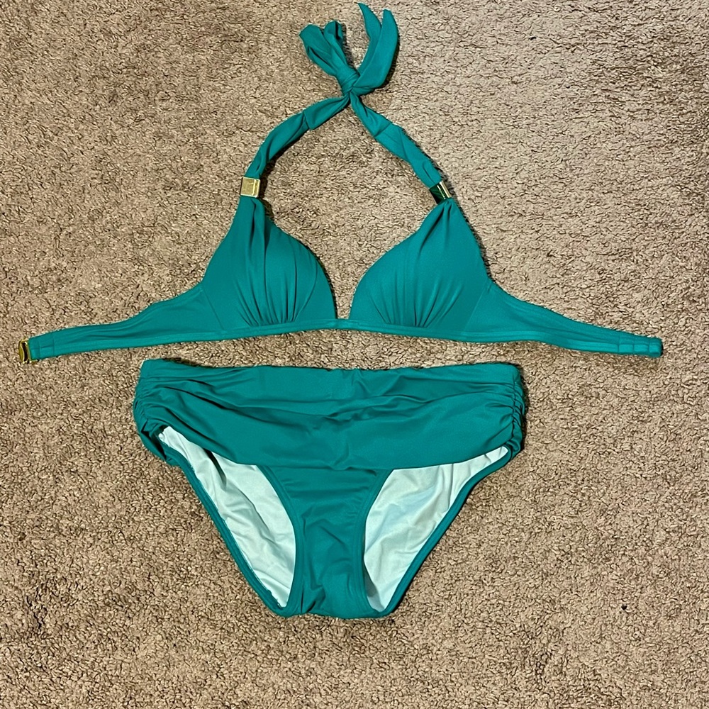 ‼️ Reasonable Offers Accepted‼️ Victorias Secret Swim Suit